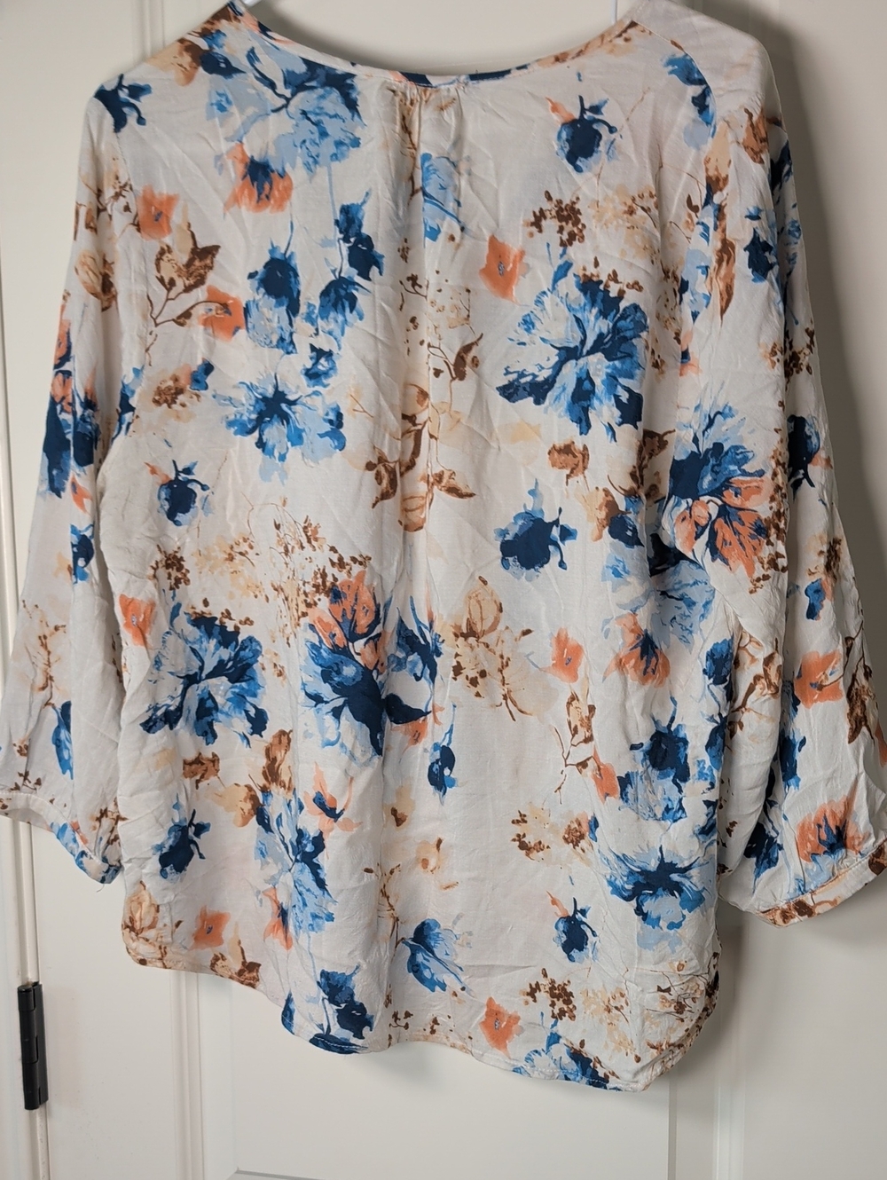 Floral Split-Neck Blouse in Cream and Blue - Picture 10 of 10